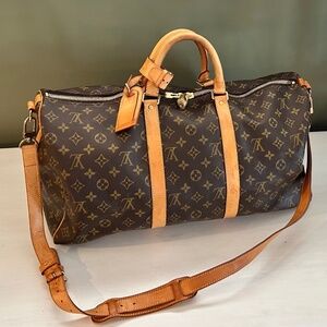 LOUIS VUITTON DUFFLE BAG